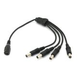 Forgrening 5,5mm DC plugg, 1 han til 4 hun