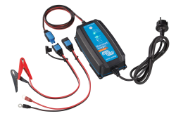 Blue Smart IP65 Charger   12/15 + DC connector